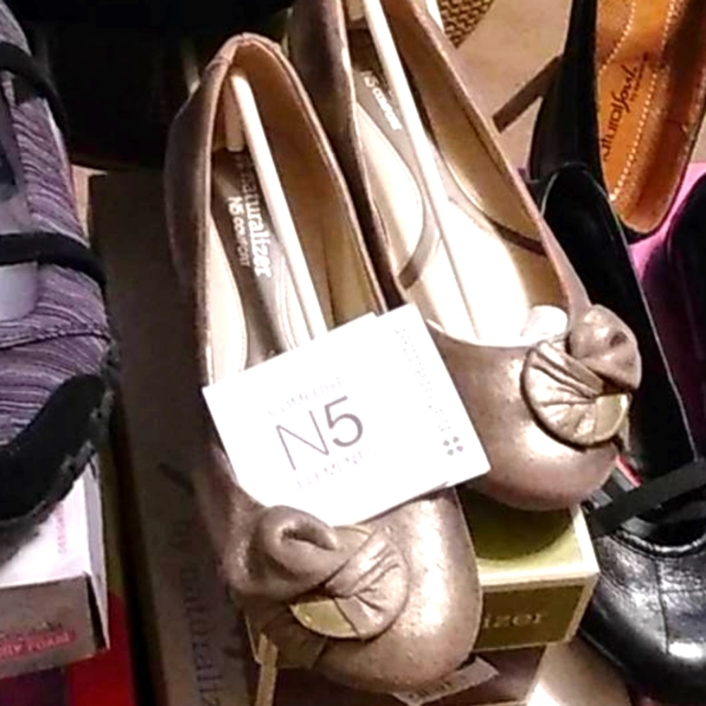 Naturalizer Mirana Metallic Leather Women's Ballet Flat Shoes size 6